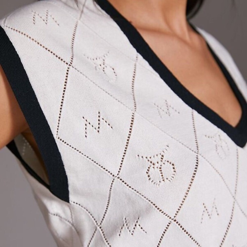 Anthropologie | Top - Picture 3 of 8